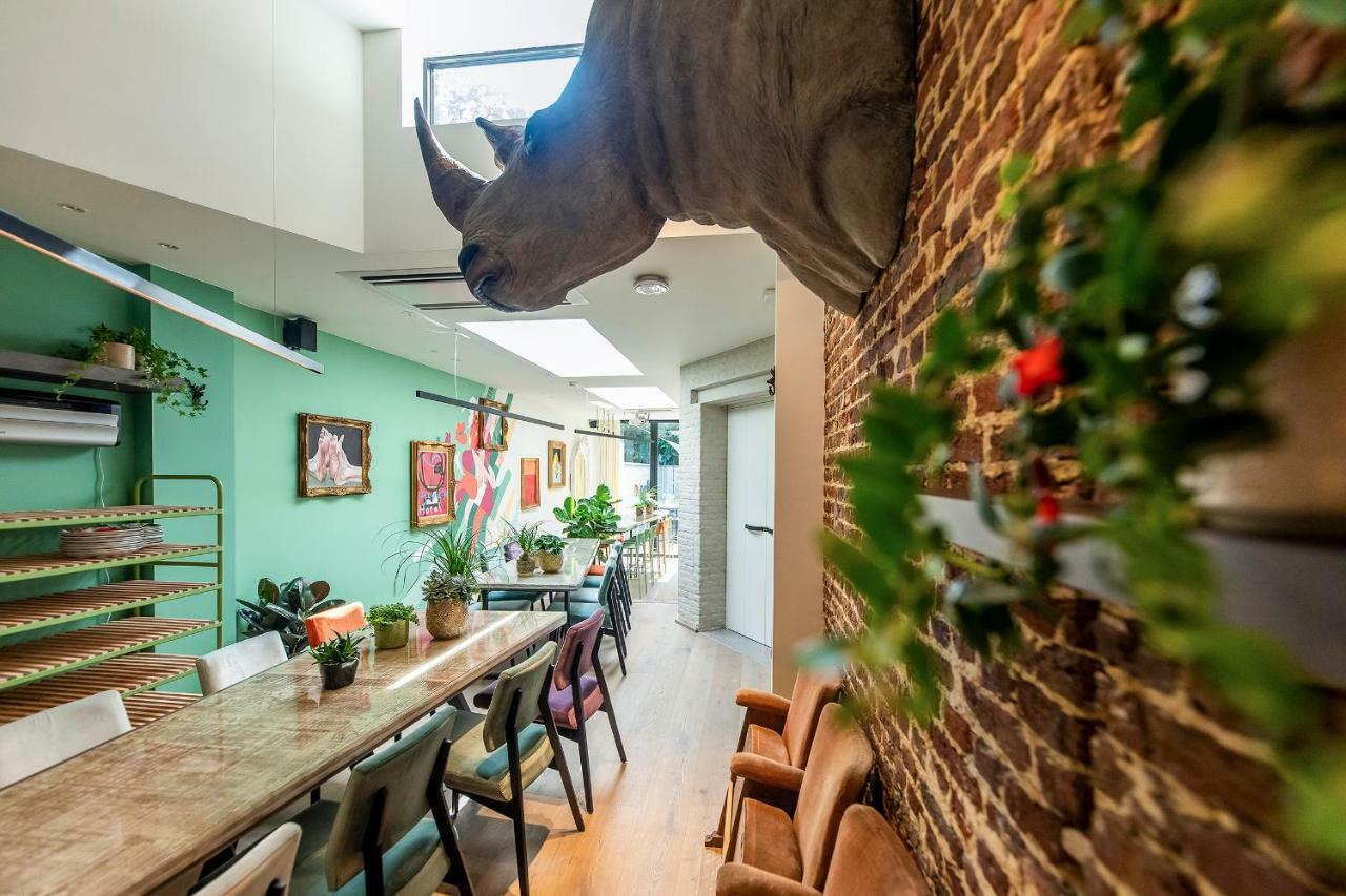 ホテル Barefoodgiulia ハッセルト エクステリア 写真